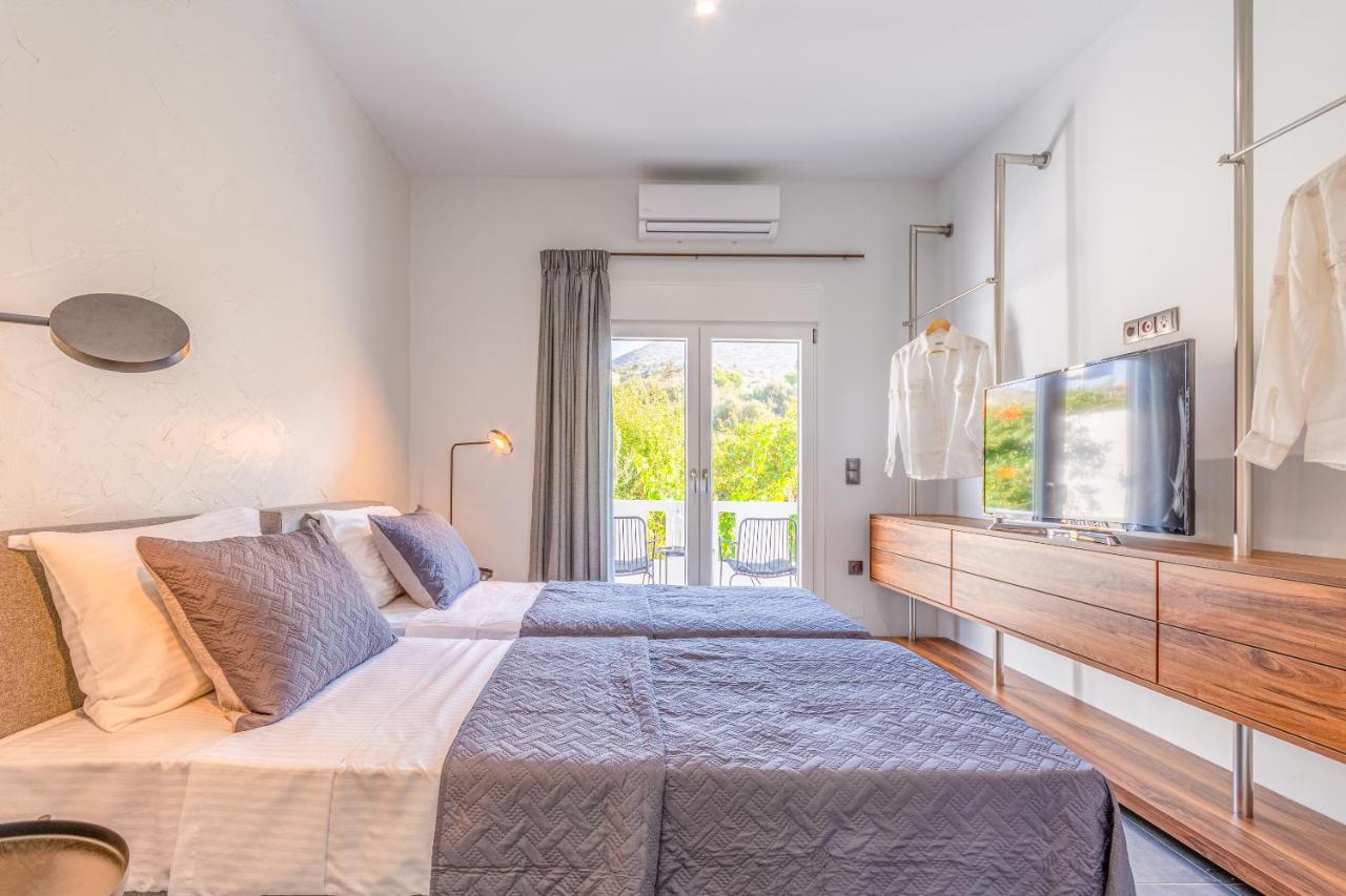 Queen'S Gem Luxury Villa - Heated Jacuzzi & Pool Hersonissos  Ngoại thất bức ảnh