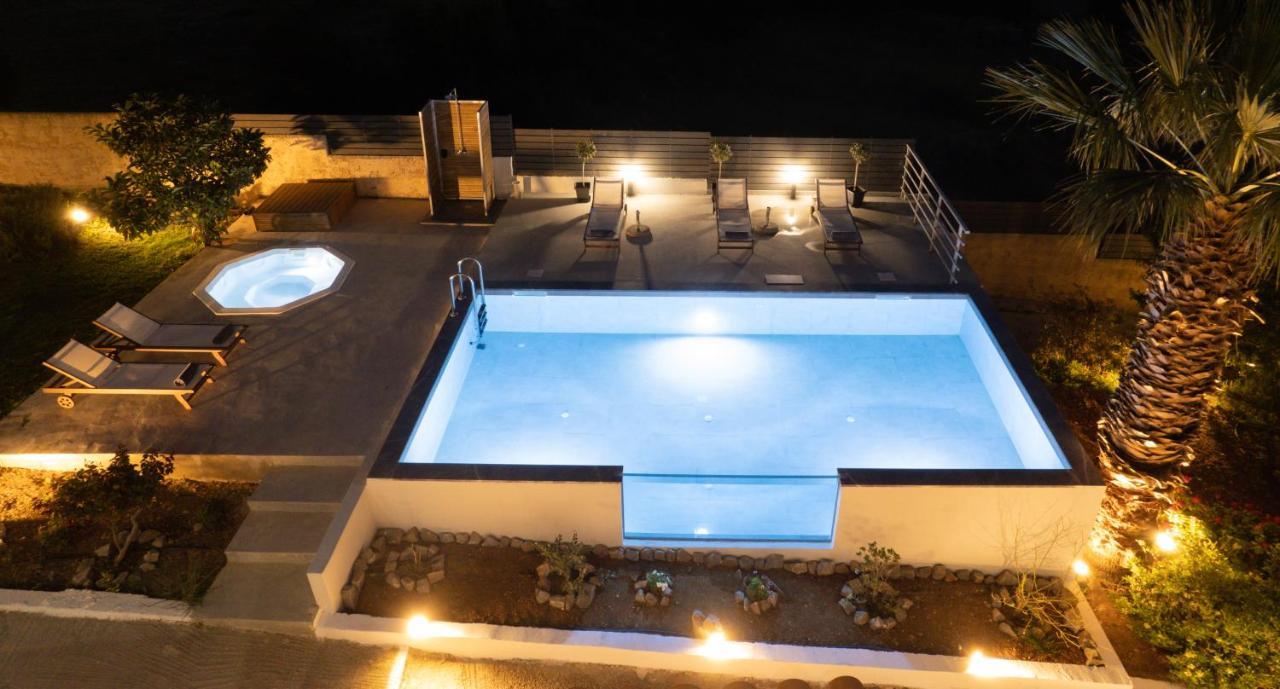 Queen'S Gem Luxury Villa - Heated Jacuzzi & Pool Hersonissos  Ngoại thất bức ảnh