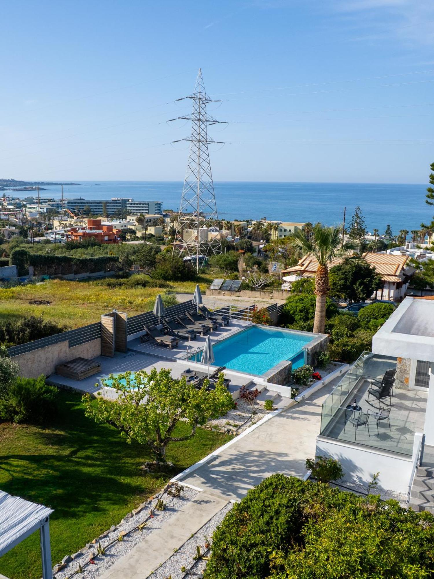 Queen'S Gem Luxury Villa - Heated Jacuzzi & Pool Hersonissos  Ngoại thất bức ảnh